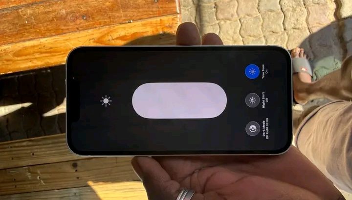 iPhone 13 standard