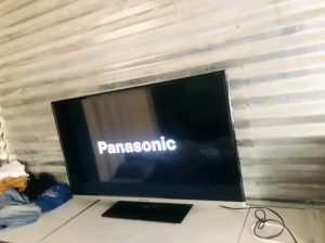 Panasonic 43 pouces