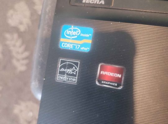 Toshiba laptop core i7 vPro