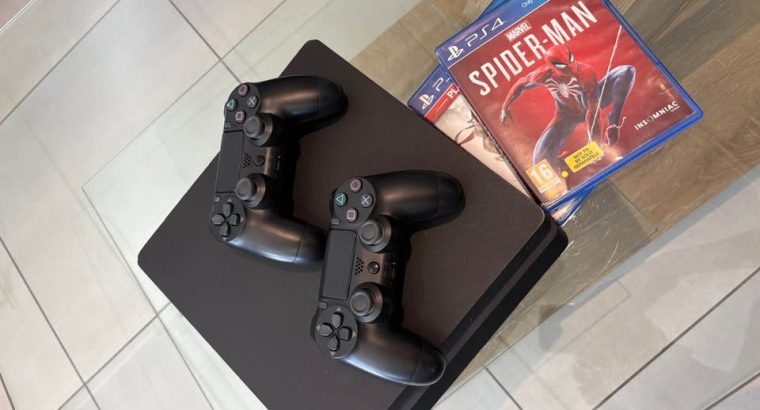 PS4