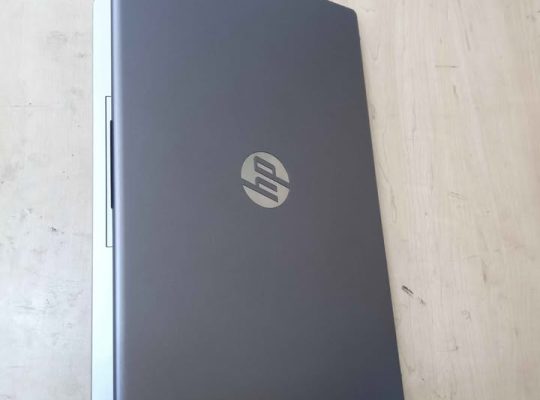 Ordinateur portable HP 250 G10 i5