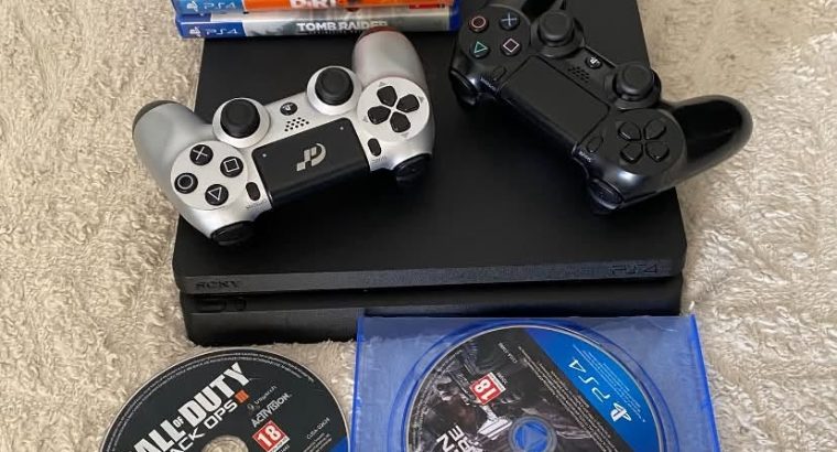 PS4 Slim