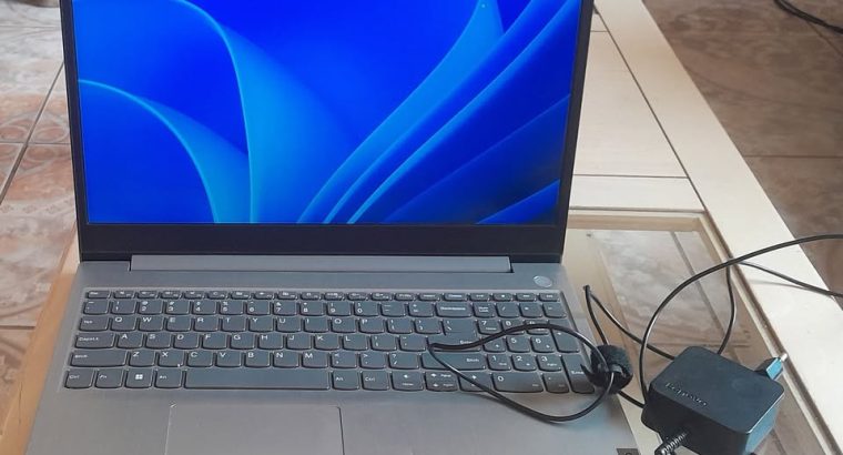 Ordinateur portable Lenovo