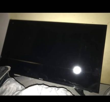 Télévision à vendre