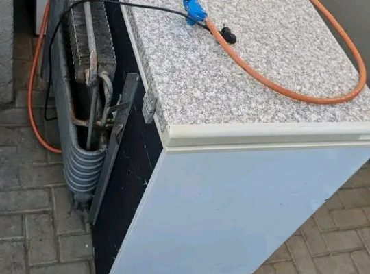 Congélateur de 280 litres