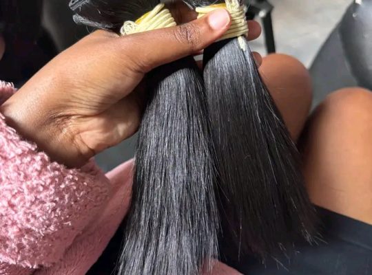 2 paquets de cheveux bruts
6 pouces