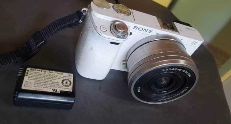 Sony A6000