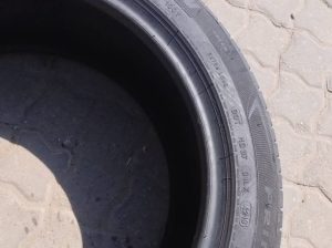 245/45/18×2