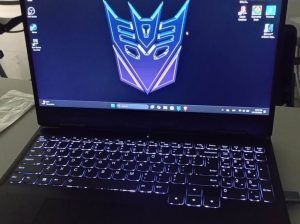 Ordinateur portable de jeu Lenovo