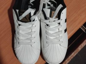 Tekkies