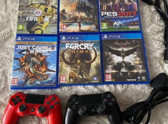 PS4 Pro en parfait état (1 To)