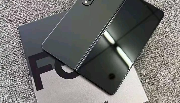 Samsung Galaxy Z Fold 4 256 Go