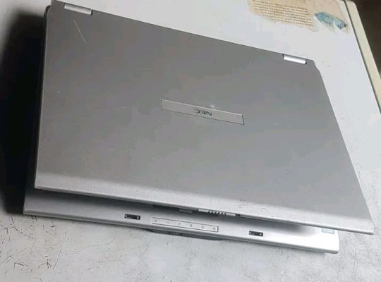 Ordinateur portable NEC