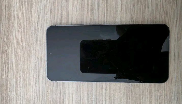 Samsung S23