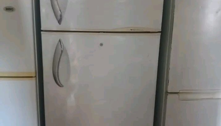 Réfrigérateur LG à vendre