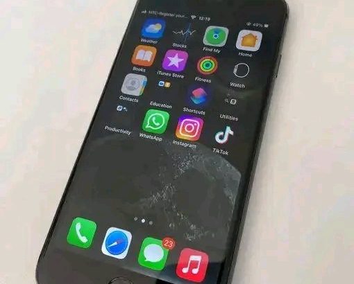 iPhone 8