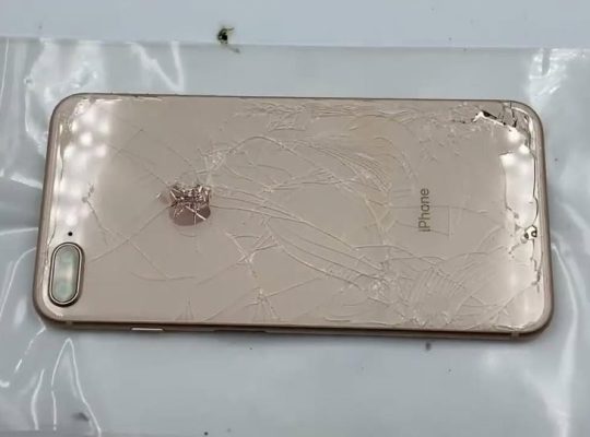iPhone 8 Plus 64 Go