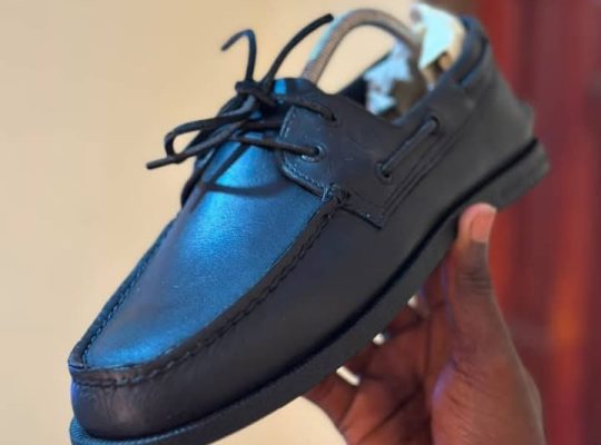 SPERRY TOP-SIDER