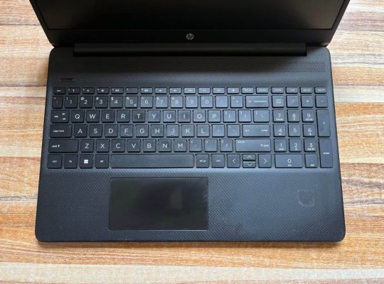 HP Core i3 11e génération