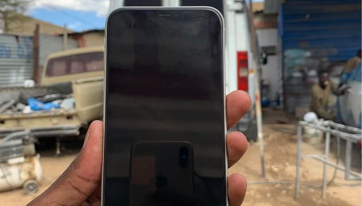 iPhone 11