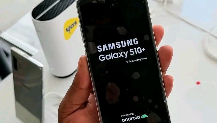Samsung Galaxy S10+